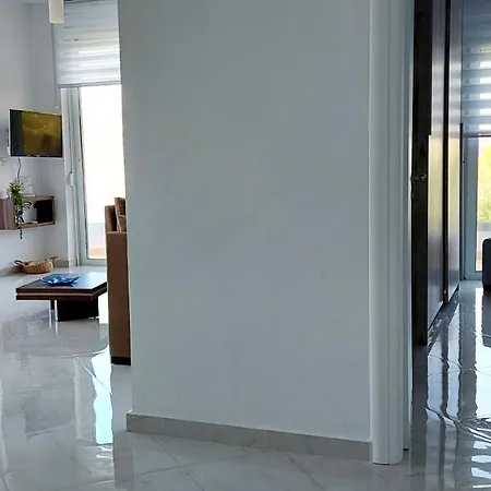 Cirasola - White 1 Apartament *