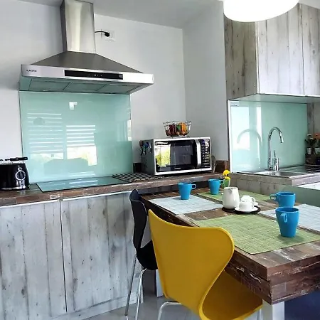 Cirasola - White 1 Saranda