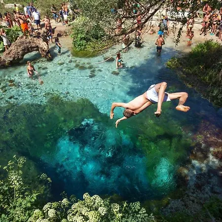 Cirasola - White 1 Sarandë