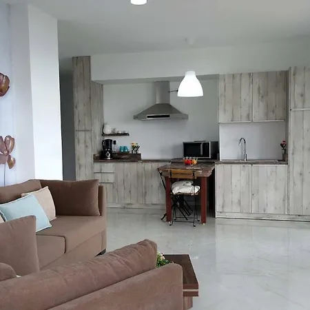 Apartment Cirasola - White 1