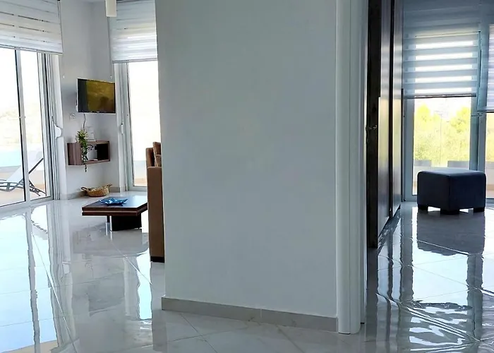 Cirasola - White 1 Appartement *