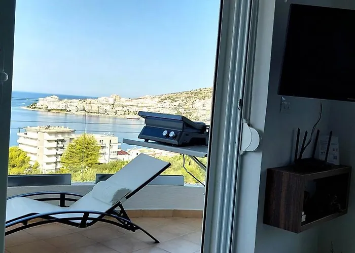 Cirasola - White 1 Appartement Saranda